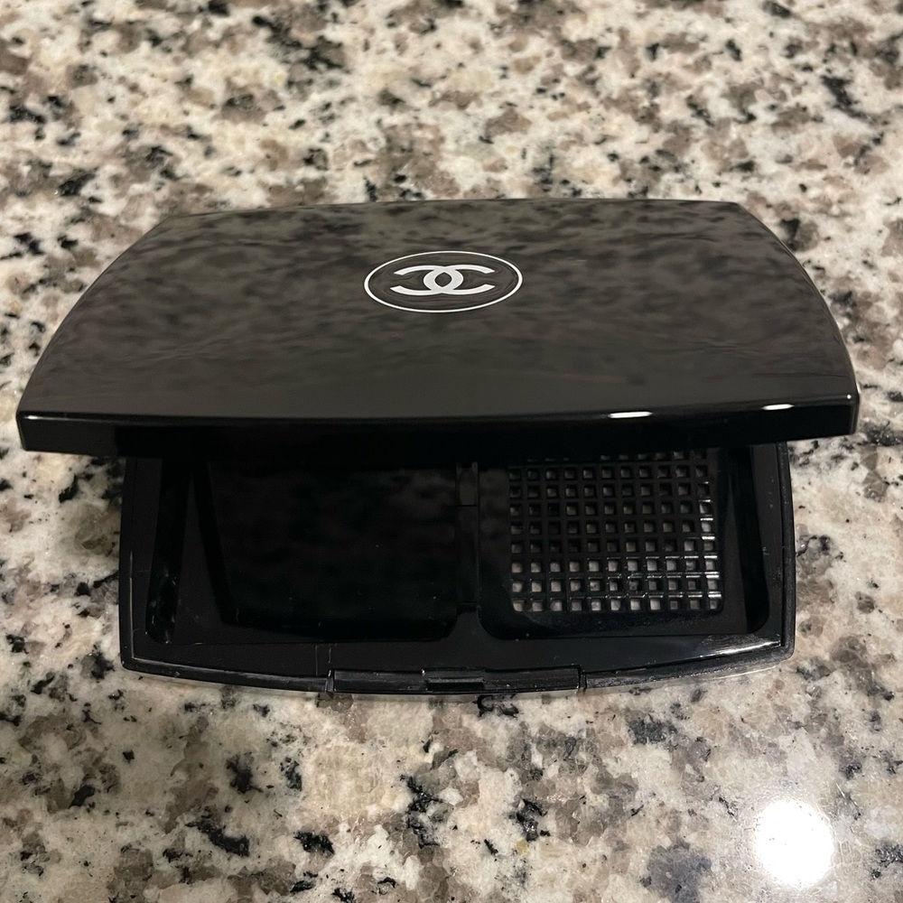 Chanel Mirror Compact with Chanel Pouch